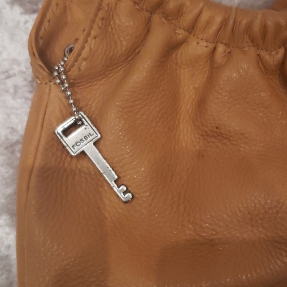 Fossil Purse - Picture 3 of 3